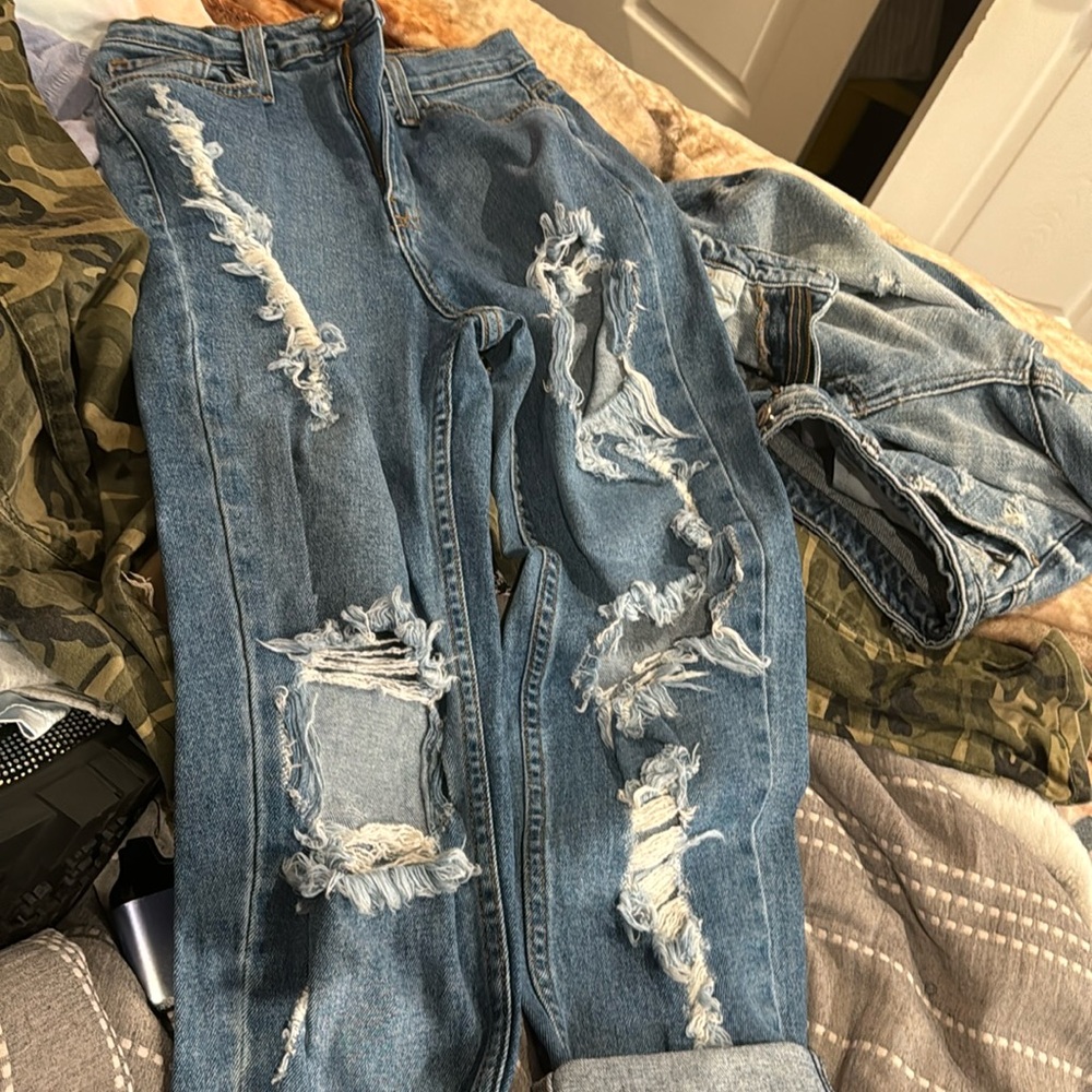 boyfriend jeans size 3